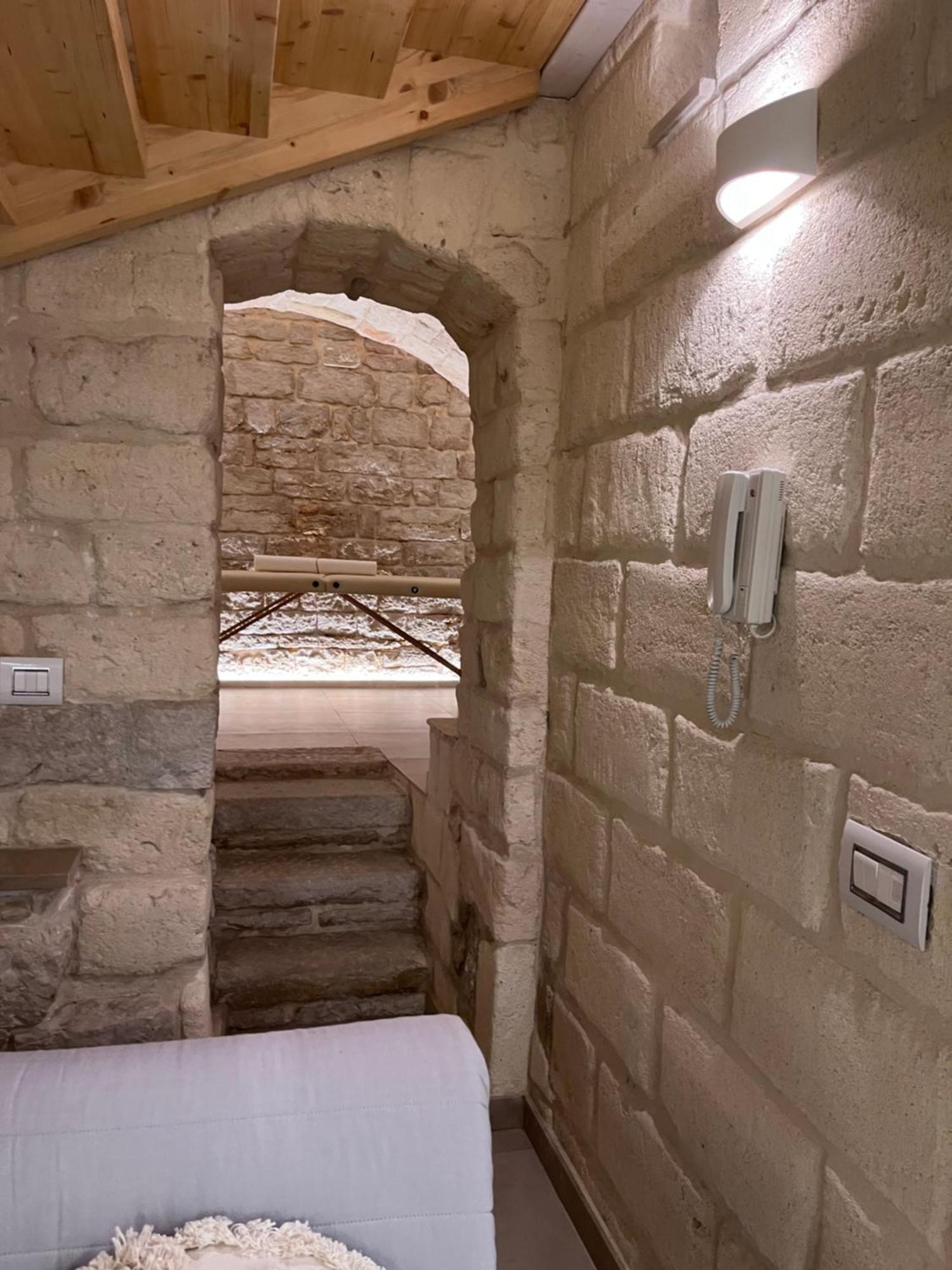 Epoca Suite House Trani Buitenkant foto