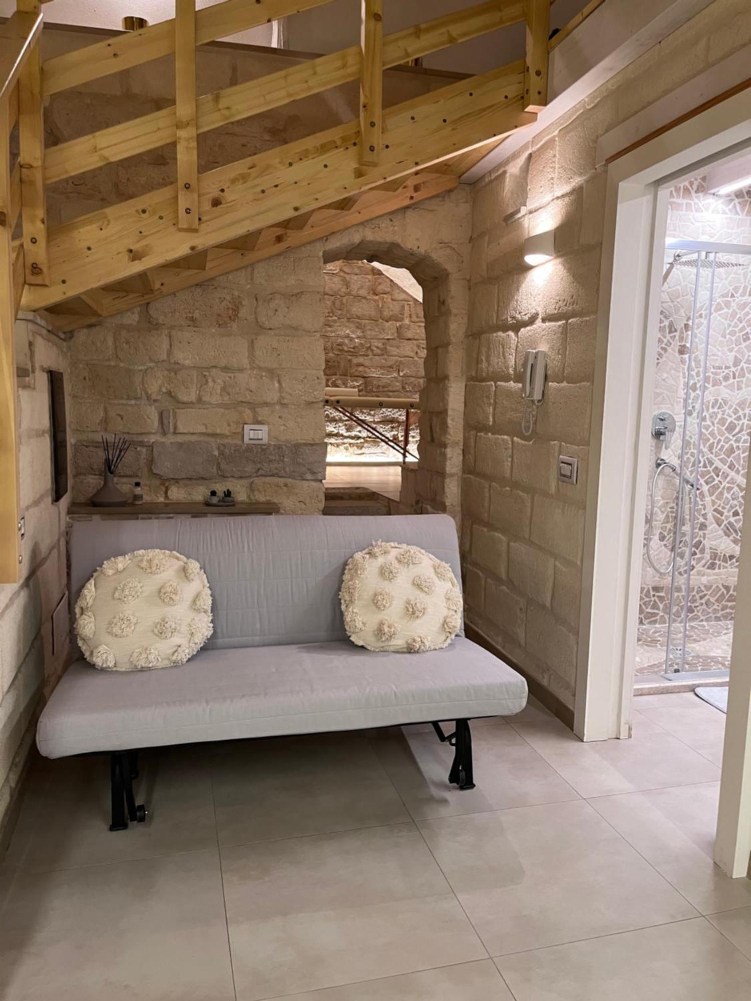 Epoca Suite House Trani Buitenkant foto