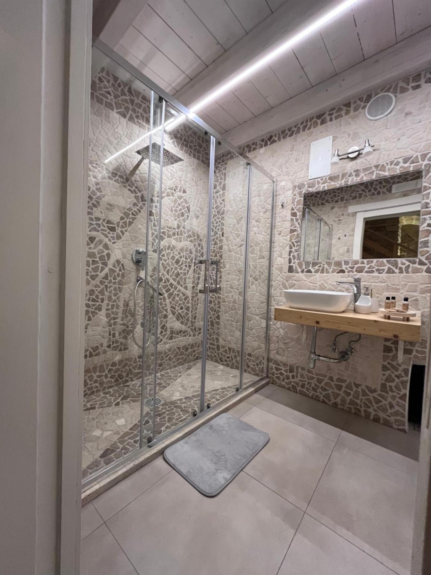 Epoca Suite House Trani Buitenkant foto