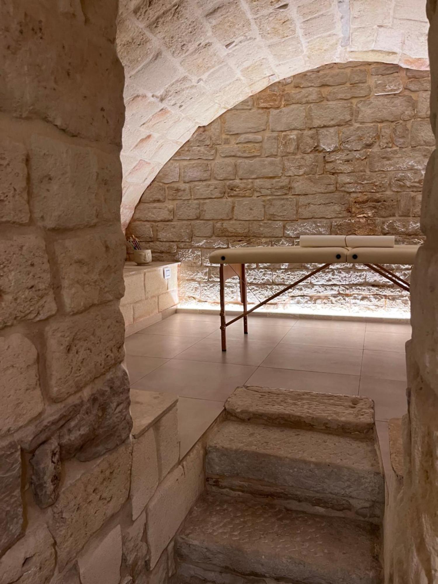 Epoca Suite House Trani Buitenkant foto