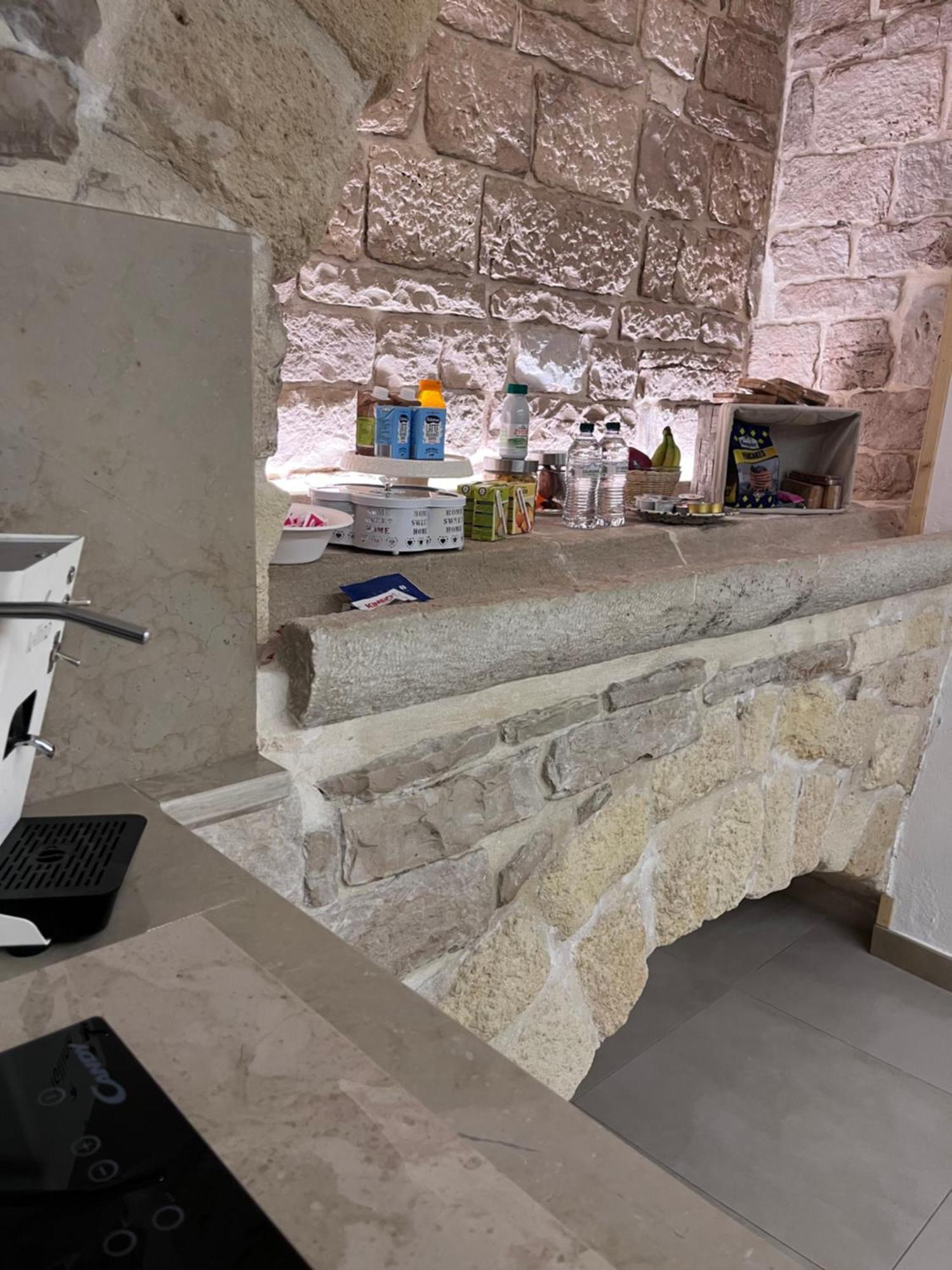 Epoca Suite House Trani Buitenkant foto